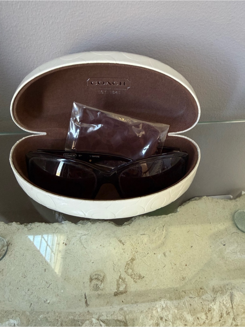 Coach Women's Tortoiseshell Sunglasses with Brown Gradient Lenses - Picture 6 of 6